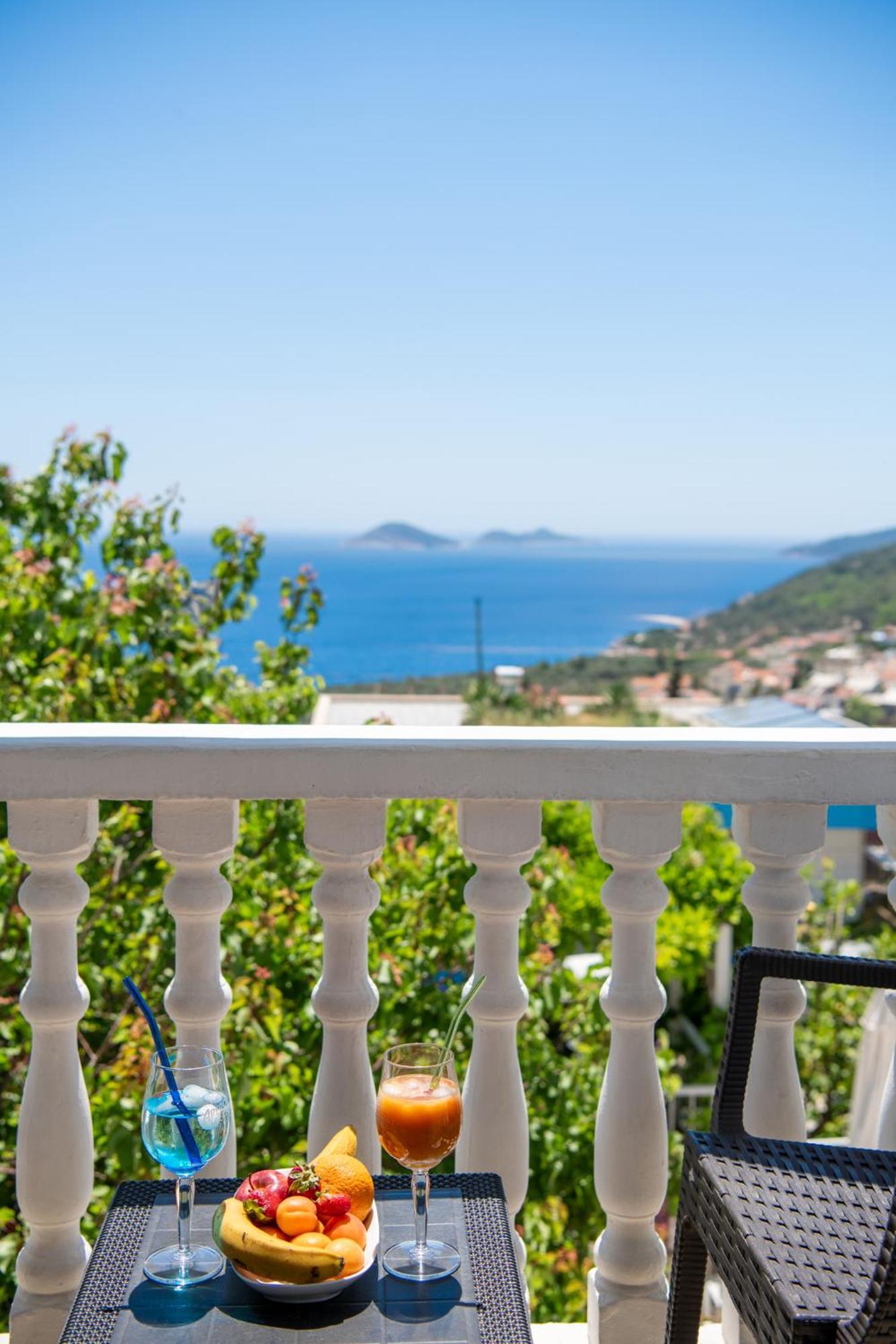 Kelebek Hotel Kalkan Exterior foto